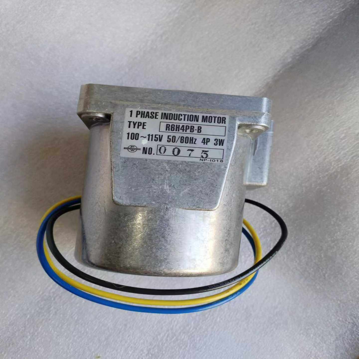 【星慕电子】洋马 YANMAR R6H4PB-B 调速器马达 - 实物图