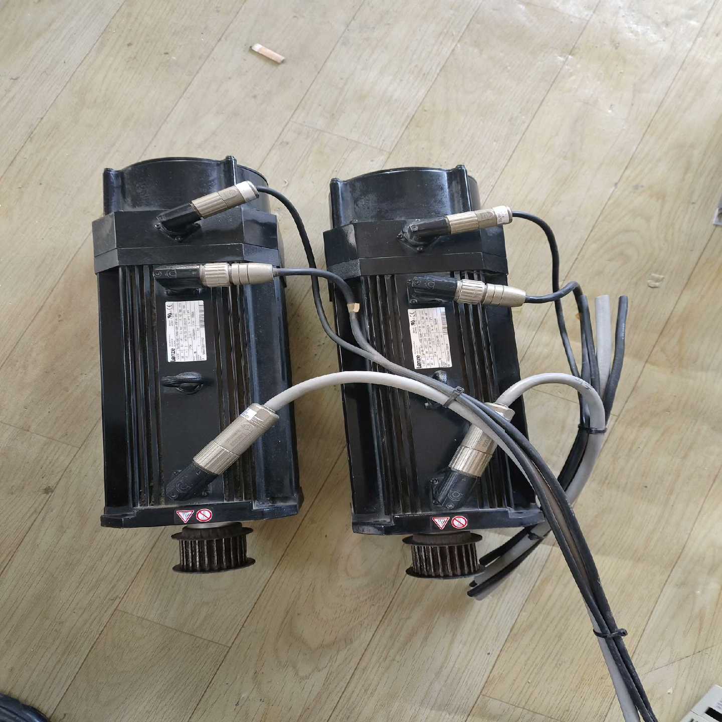 l议价伦茨电机MCA17N17-RS0B0-N24R-ST5F10现货/维修