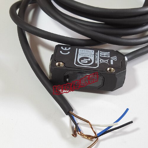 供应E3AS-F1500IPD 2M正品反射型光电开关传感器E3AS-F1500IMD*