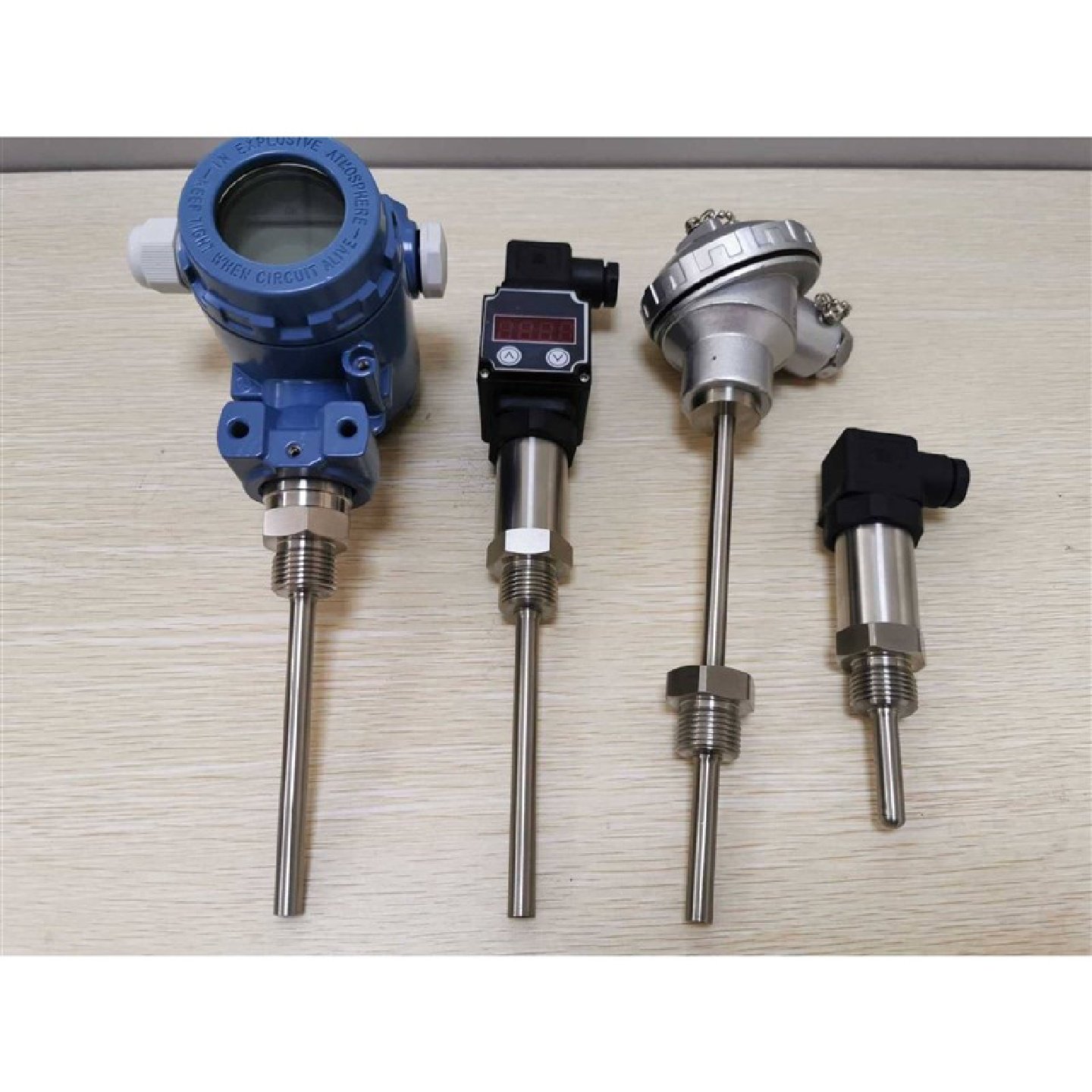 传感器铠装防爆带显示mPT100铂电阻420mA一体化温度变送器适用,农机/农具/农膜,农业传感器,淘宝优惠券,粉丝福利购,淘宝优惠卷