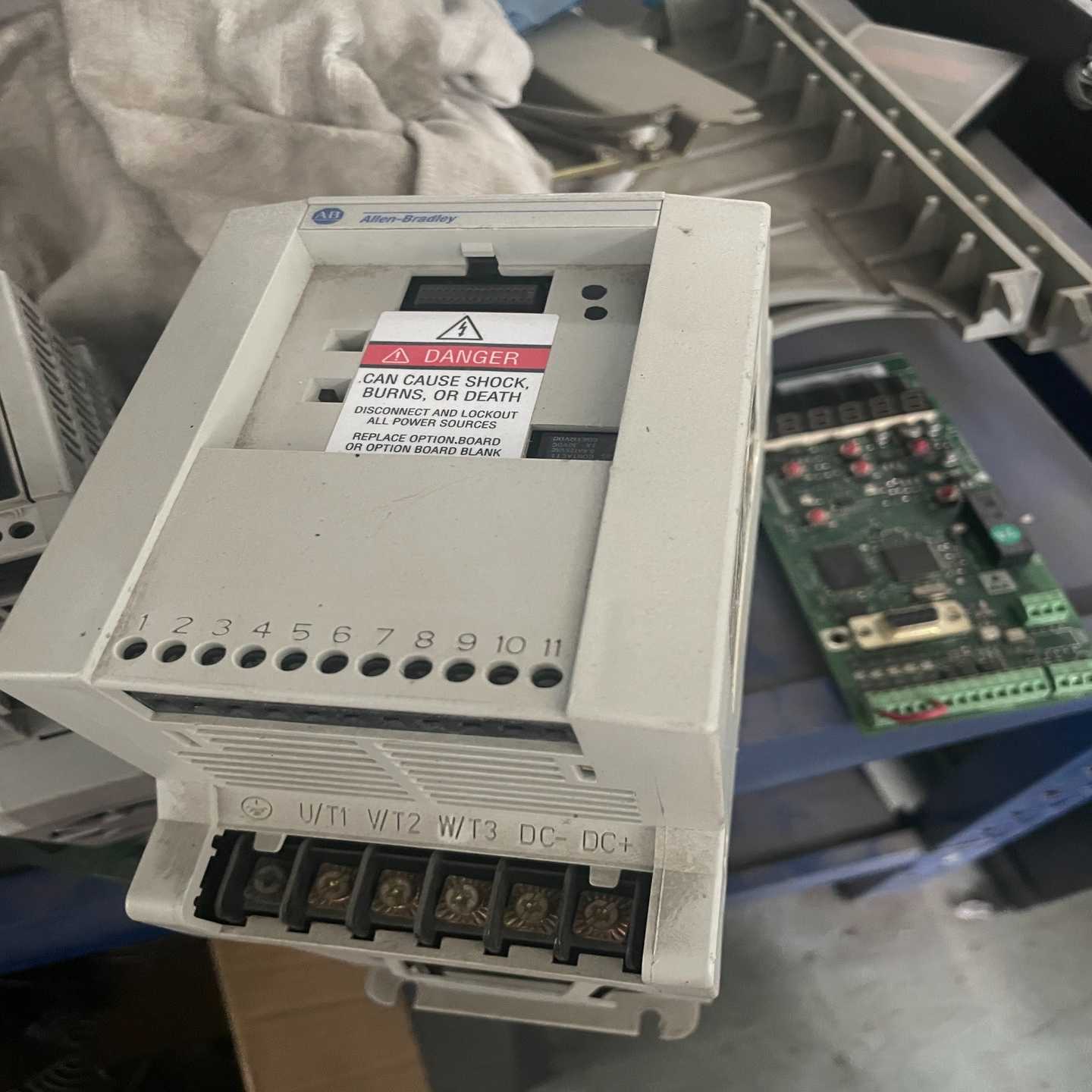 AB 罗克韦尔变频器160-AA18NSF1 3.73kw一议价商品