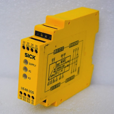 SICKUE48-20S2D2安全继电器24V交流电/直流2.6W6024915