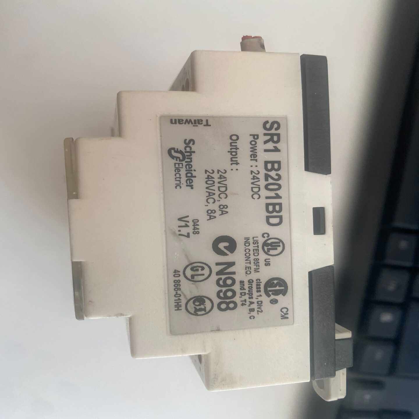 施耐德PLC模块SR1B201BD--议价商品