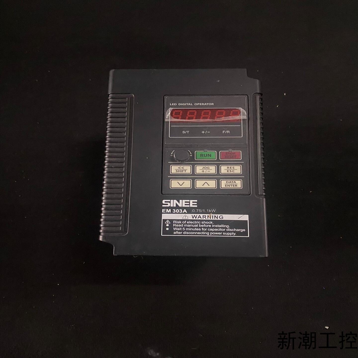 拆机变频器 EM303A-0R7G1R1P-3CB 07议价商品