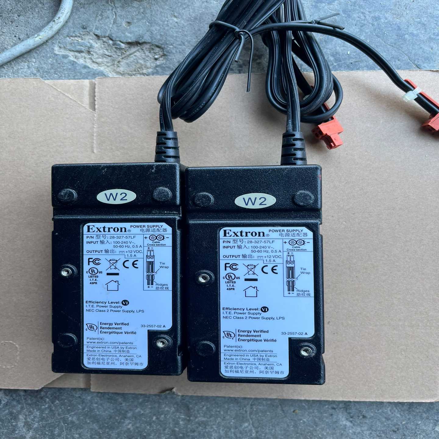 议价O电源！12v1.5a成色如图，价格是一个适用