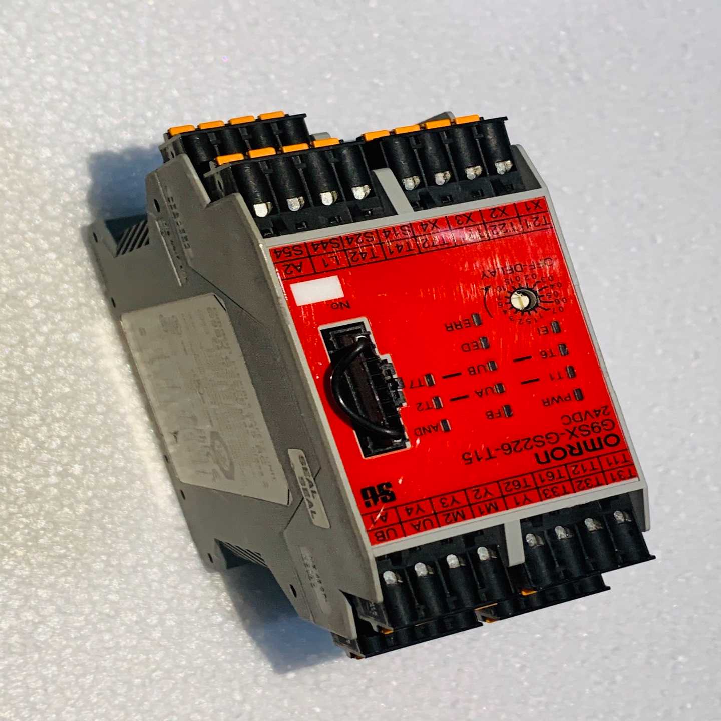 安全继电器 G9SX-GS226-T15-RC现货几