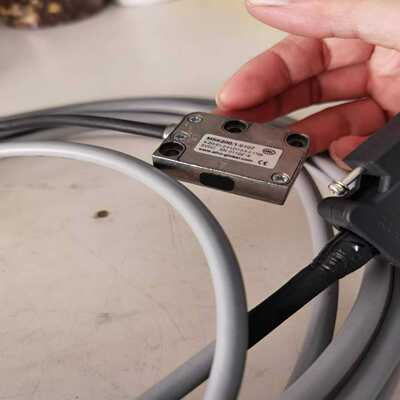 询价SIKOMSK200/1-0107光栅尺读数头原装拆机