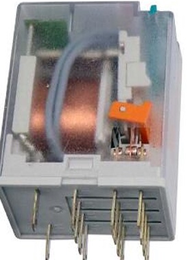 议价原装ABB插拔式继电器   CR-M220DC2L    220VDC