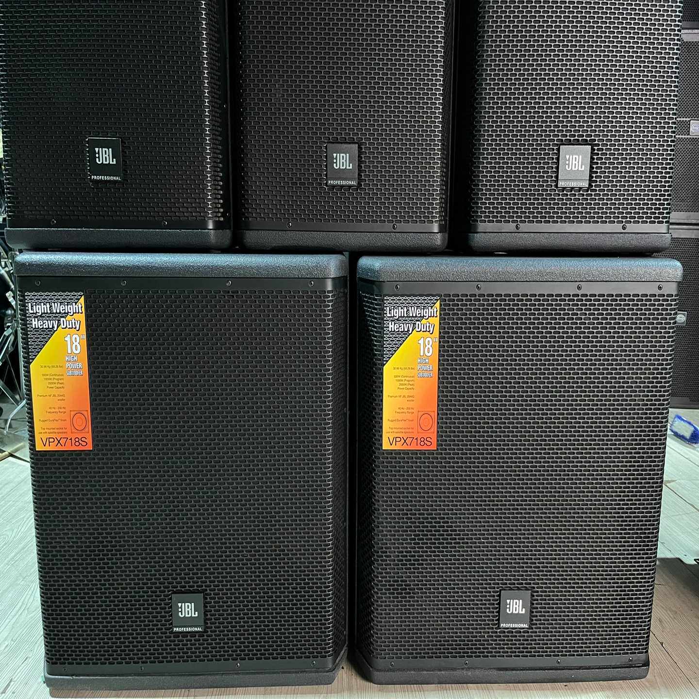 询价JBL音箱一套，全部正常使用原装无修，三对VPX712M每只