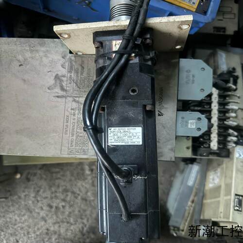 安川马达 SGM-03L384CL  实图   拆机货议价商品