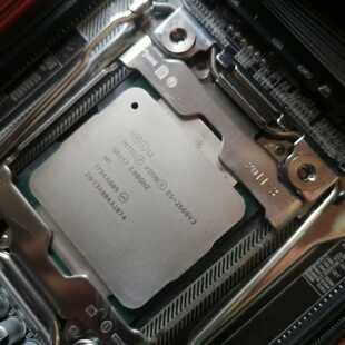 （议价）英特尔X99主板E52666V3处理器套装