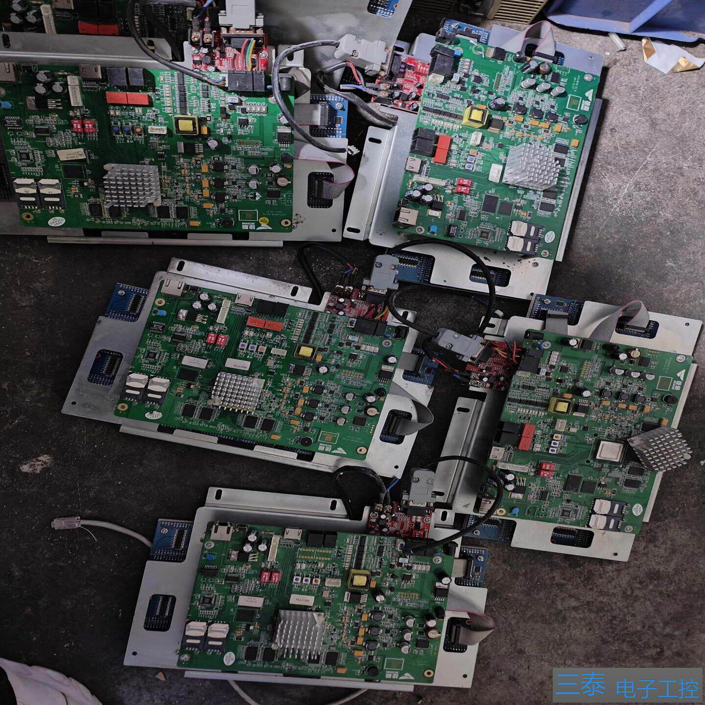 捷顺车牌识别控制机主板JSTC1801B  成色如图，议价