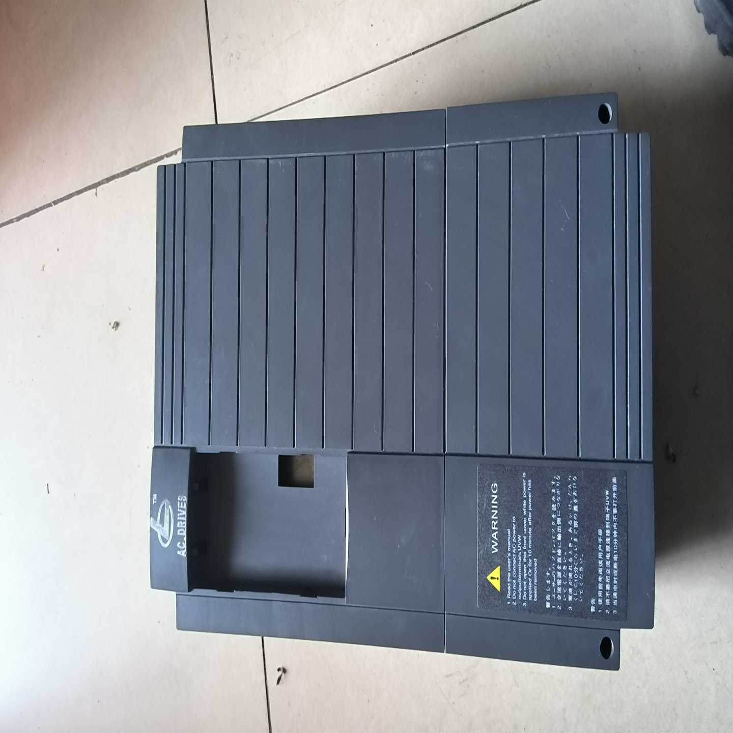 南京欧陆变频器EV100-0220G/0300P-T4(零零电子)