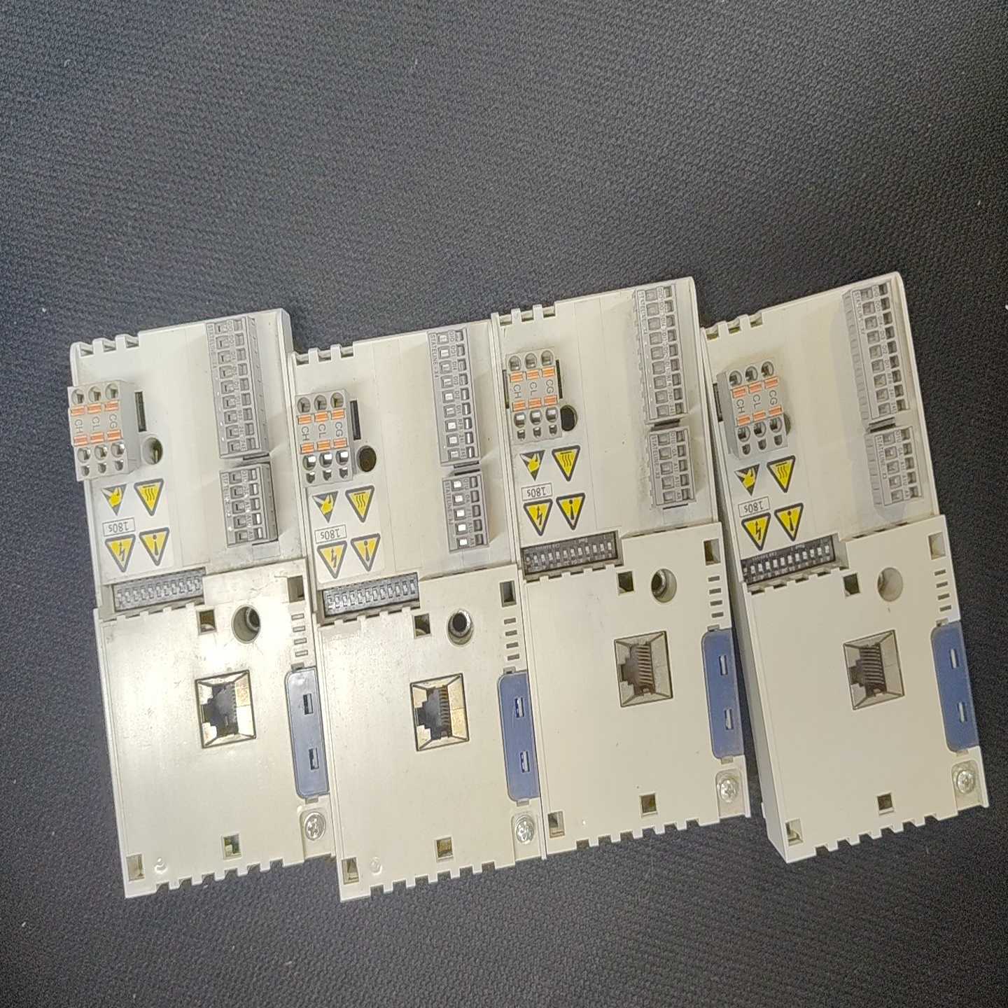 Lenze伦茨CPU控制接头，E84ABCSC0000SN0--议价商品