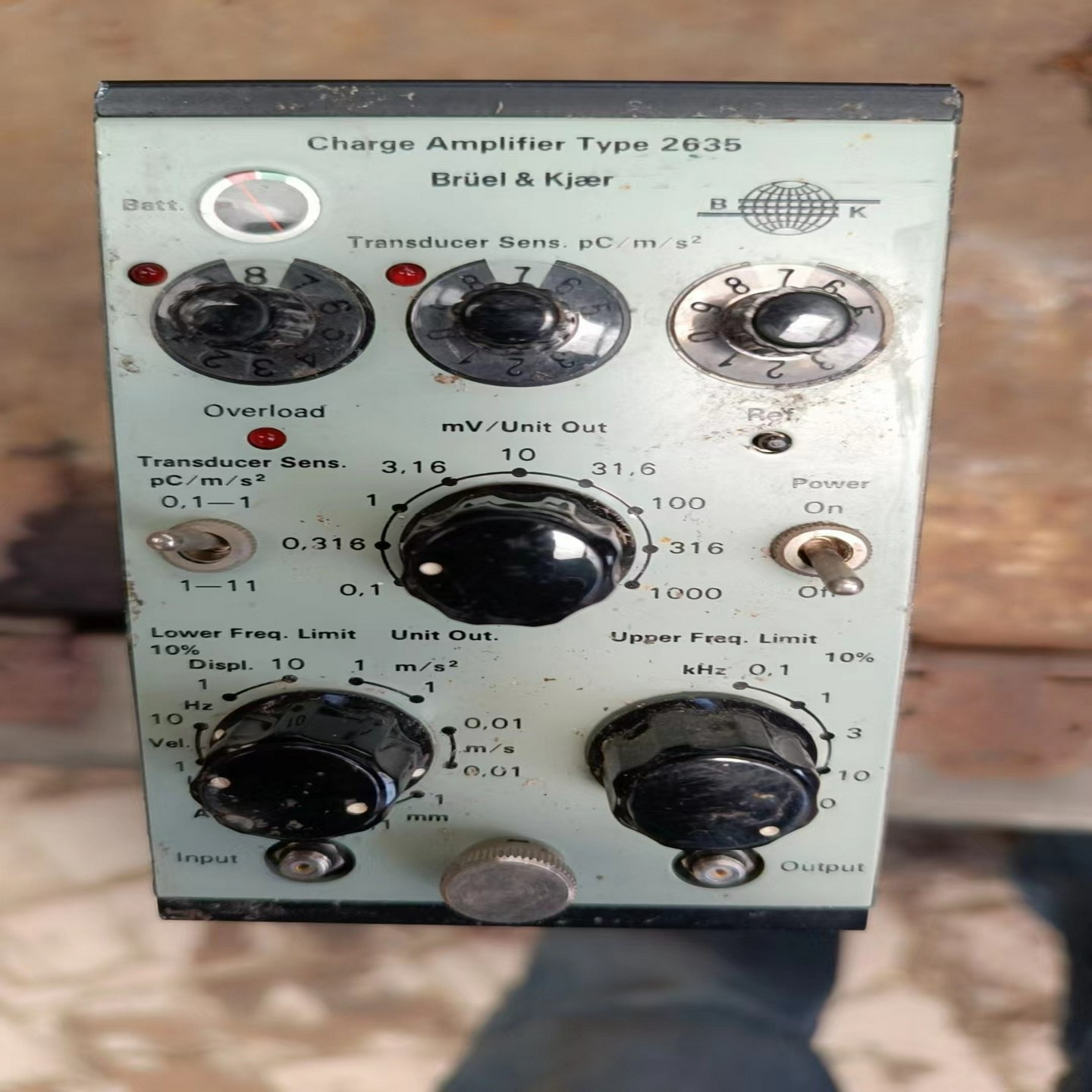 询价~电荷放大器 B&K2635 振动放大器 关联PCB ende