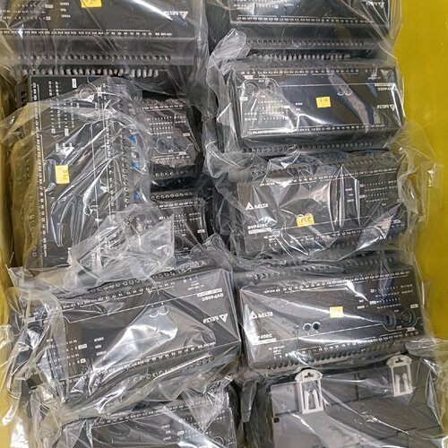 台达PLC 、DVP40EC00R3、成色新，配价齐全、质保-议价