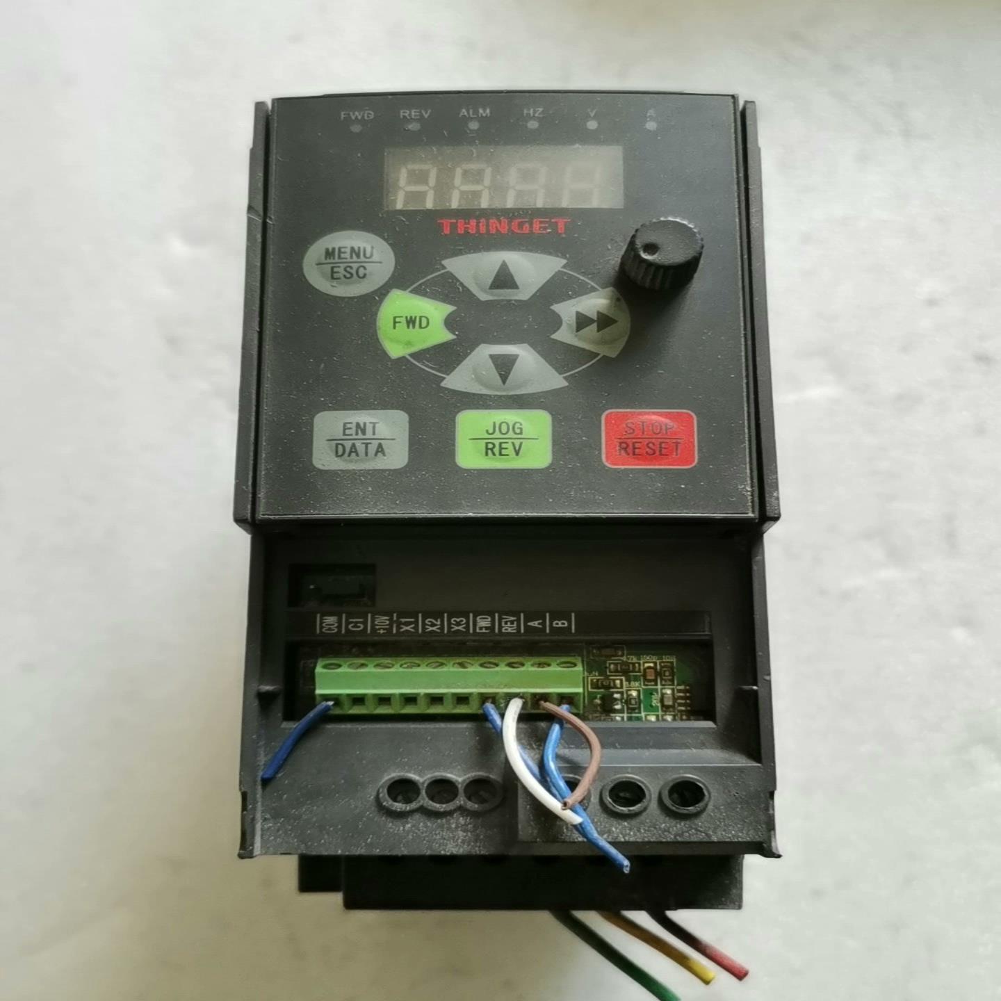 询价~信捷XINJE变频器VB5-22P2，2.2KW220V