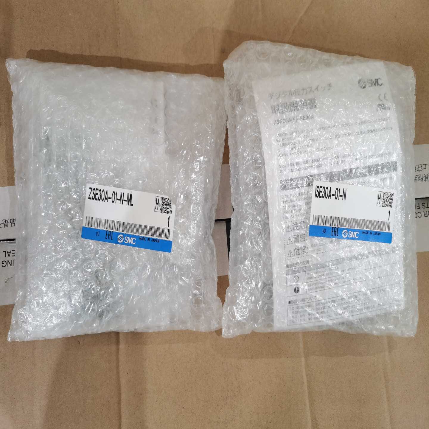 SMC压力表ZSE30A-01-N-ML--议价商品