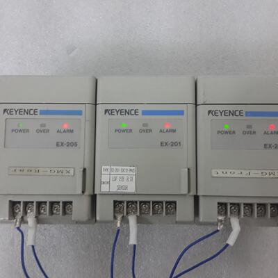 KEYENCE INDUCTIVE SENSOR EX2052 EX2011 DISPLACEMENT AMPLIFIE
