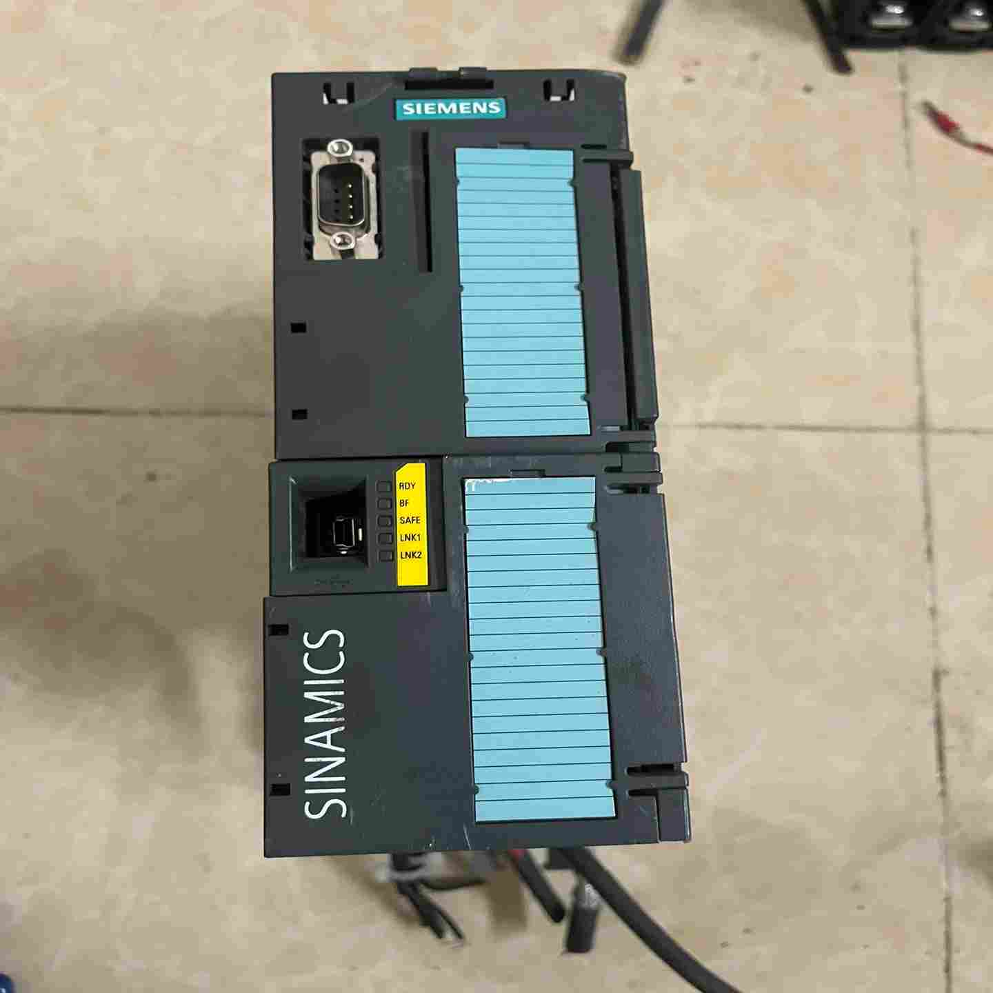 询价~变频器6SL3210-1PE11-8UL1，5.5KW