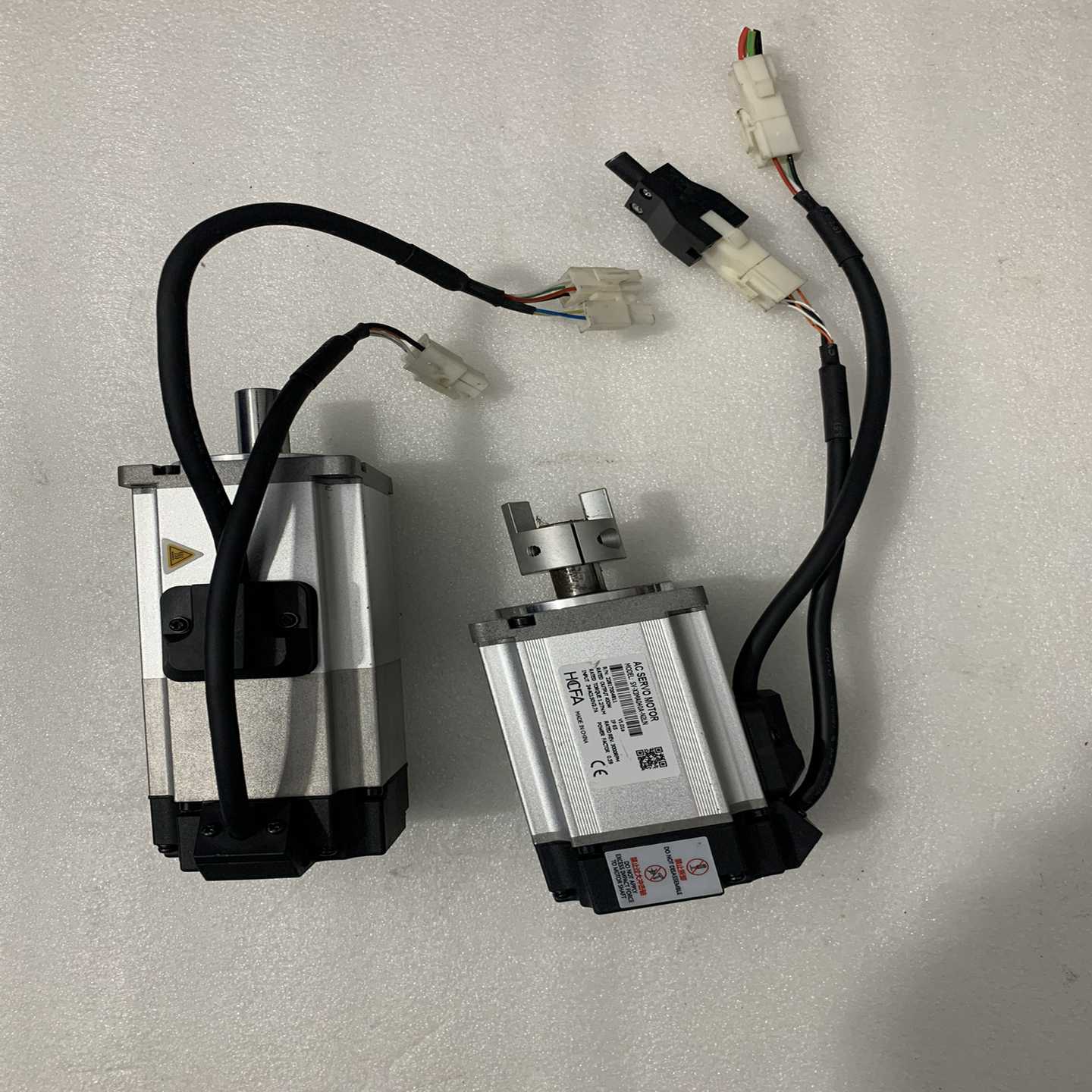 禾川伺服电机200WSV-X3MA020A-N2LN实图询价