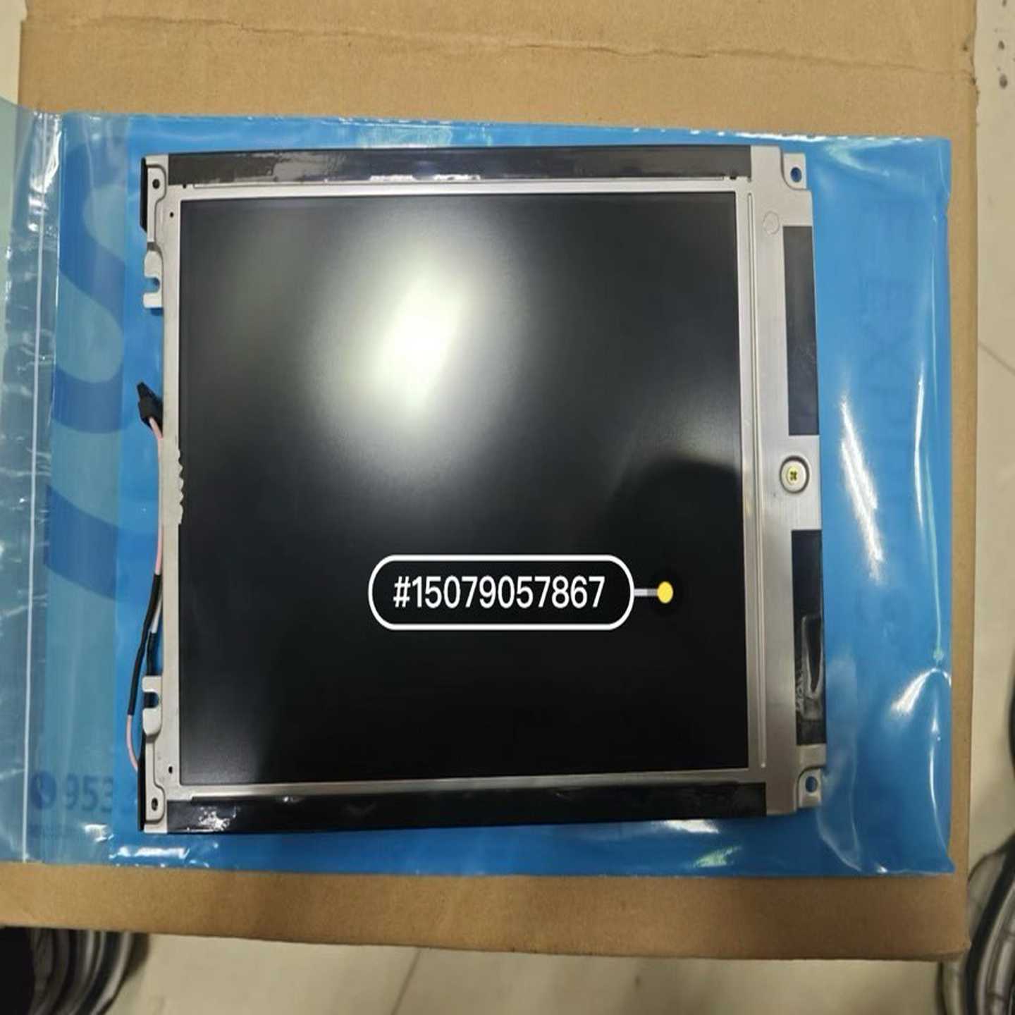 库卡原装显示屏，型号LM8V302，适用于KUKA库卡C2示-议价