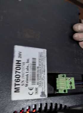 威纶触摸屏MT6070iH，2WV型号，实物拍摄。--议价商品