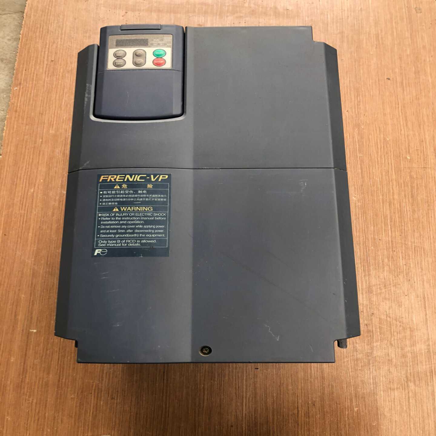富士变频器 30KW 380VFRN30F1S-4C 实~询价