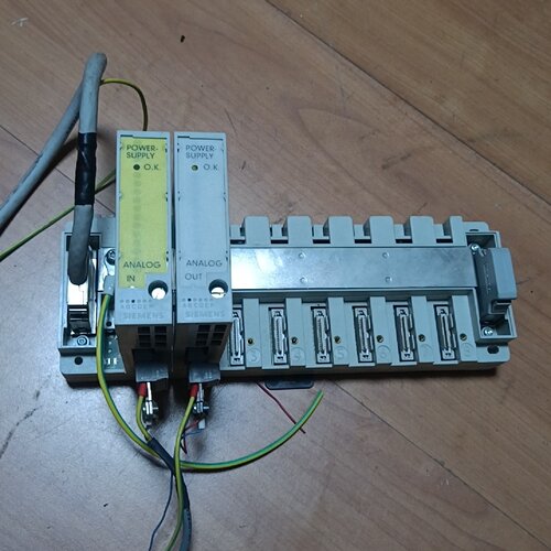 溢价-840DPLC模块底座型号6FC52110AA