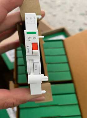 询价~iOF+SD24  订货号：A9A26897