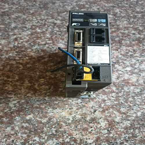 富士 变频器 RYC401C3-VVT2 400w 220v~询价