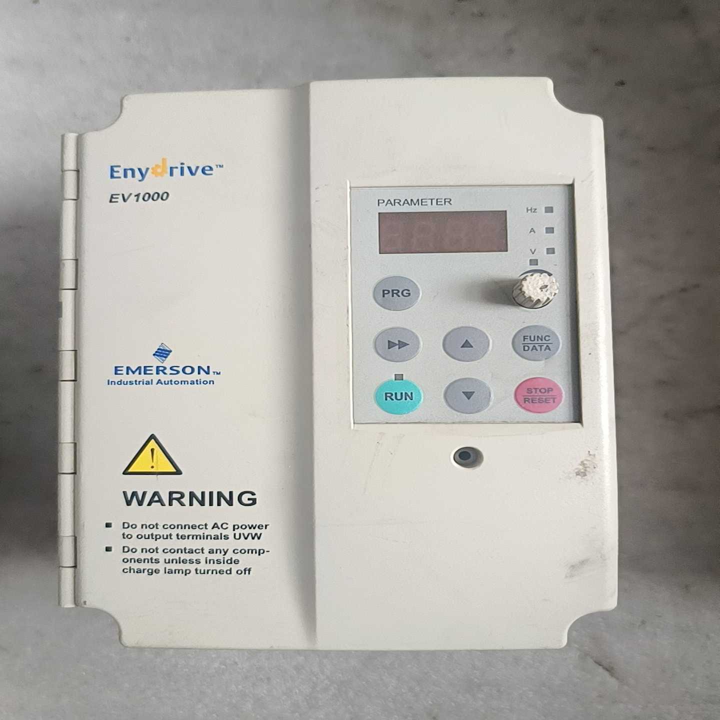 艾默生变频器EV1000-2S0015G-C81.5KW--议价商品