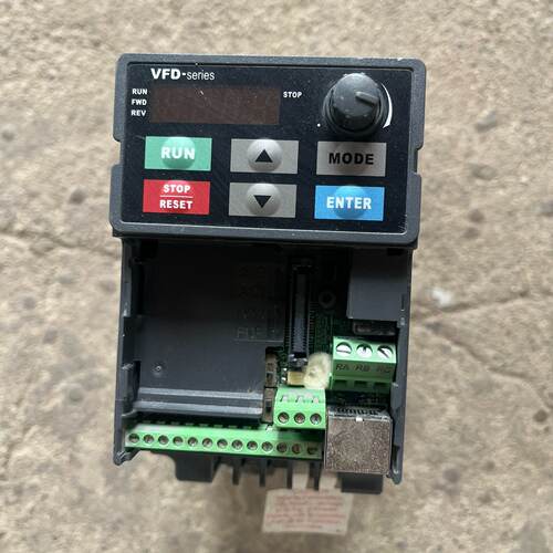 台达变频器VFD007E43A，议价商品