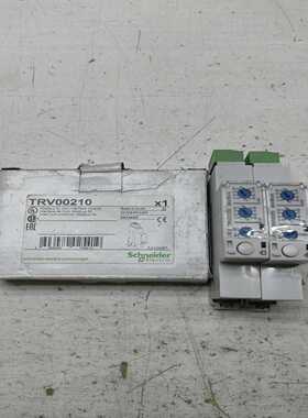 施耐德全新TRV00210通讯模块有1个有包装盒有2个没有包--议价商品