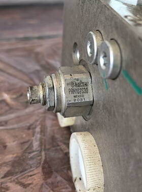 PRH102S30减压阀PARKER液压插装阀实物实拍未-议价