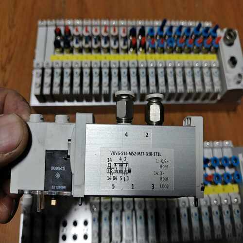 咨询-费斯托电磁阀VUVG-S14-M52-MZT-G18-1T1
