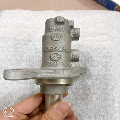 minicoopers刹车总泵，几乎全新。--议价商品