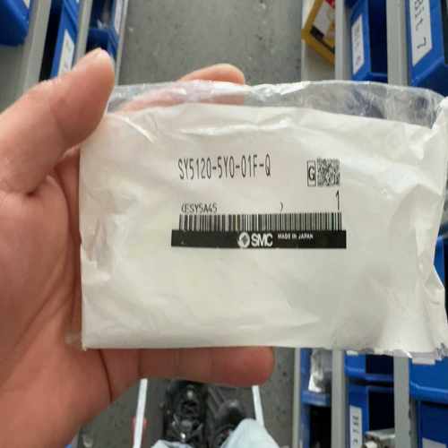 SMCSY5120-5Y0-01F-Q电磁阀全新--议价商品