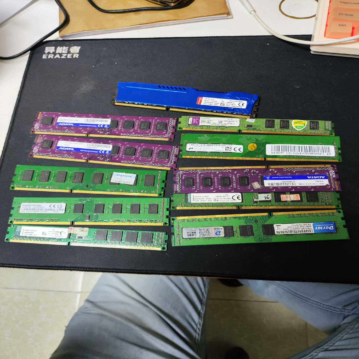 议价11条坏内存条。包邮。坏的售出不退