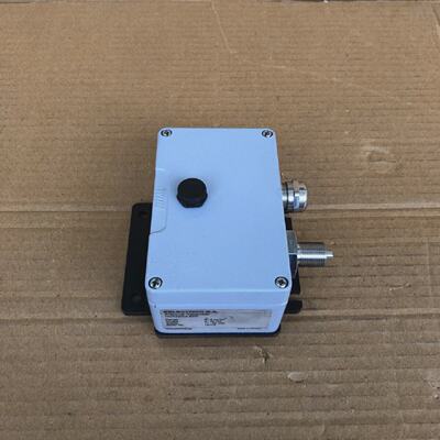 SELECTRON HEPHAESTUS 8000 PRESSURE TRANSMITTER 2