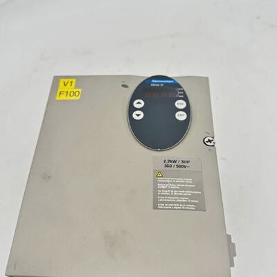 1Pc X TELEMECANIQUE ALTIVAR 31 Speed Variator ATV31HU22N4 V1