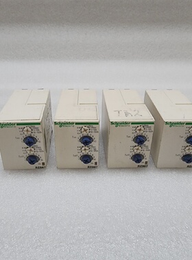 RE88867455 UNIVERSAL STECKER ZEITRELAIS 24VDC24240VAC