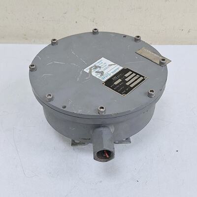 ITT Barton 763 Differential Pressure Transmitter 420MA 1550