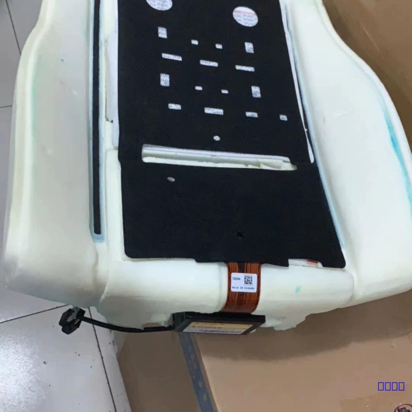 博森凯迪拉克赛威SLS 座椅压力传感器 乘客感知模块 副驾传感