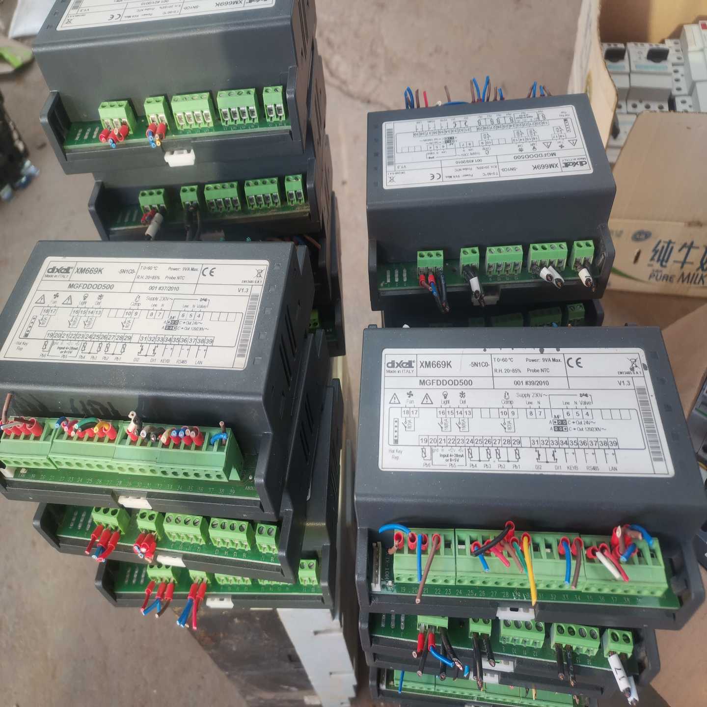 咨询-XM669K温控器控制面板