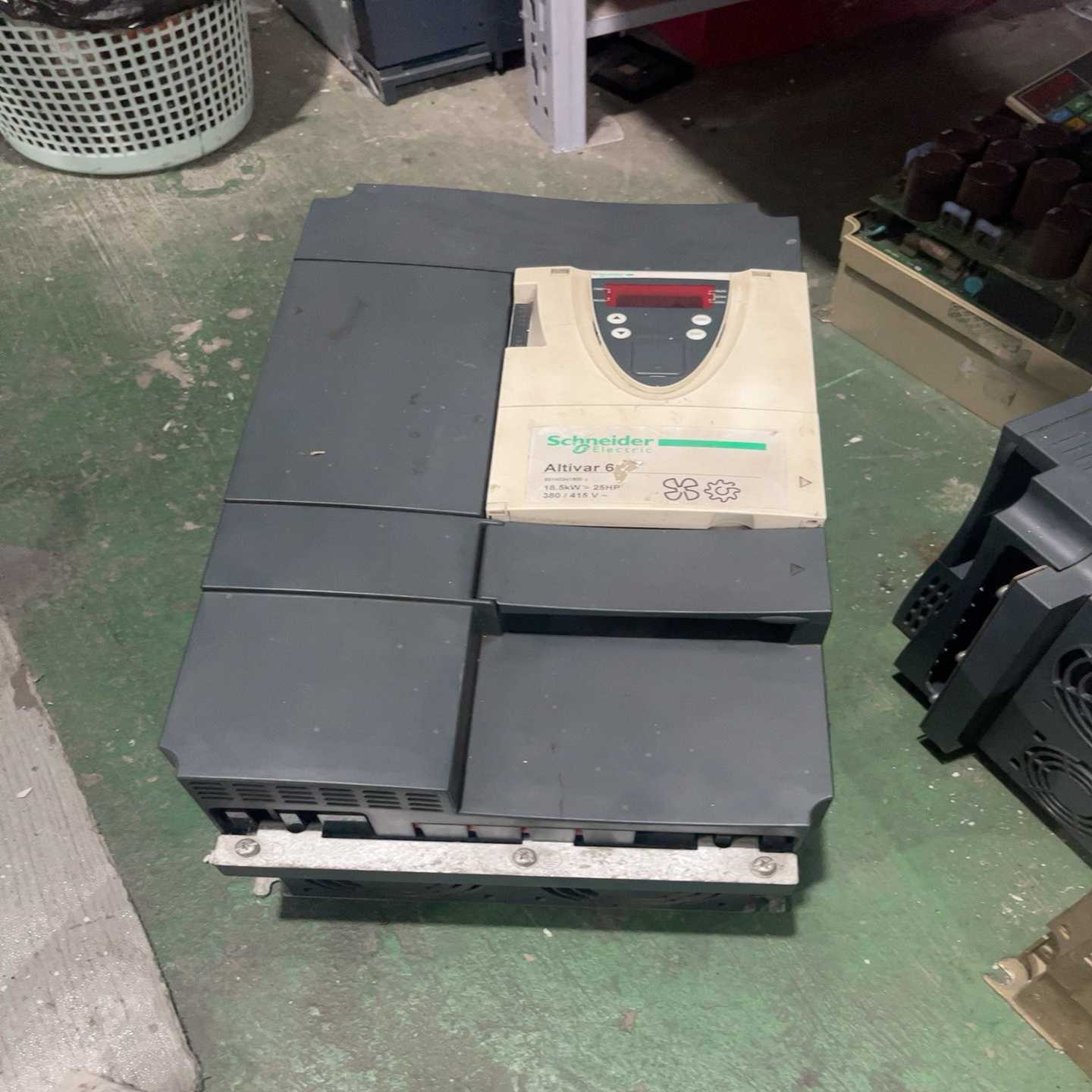 施耐德变频器ATV61F18.5kwATV61FHD18--议价商品