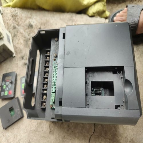 询价~信捷  VB5-45P5G/47P5当配件处理150块