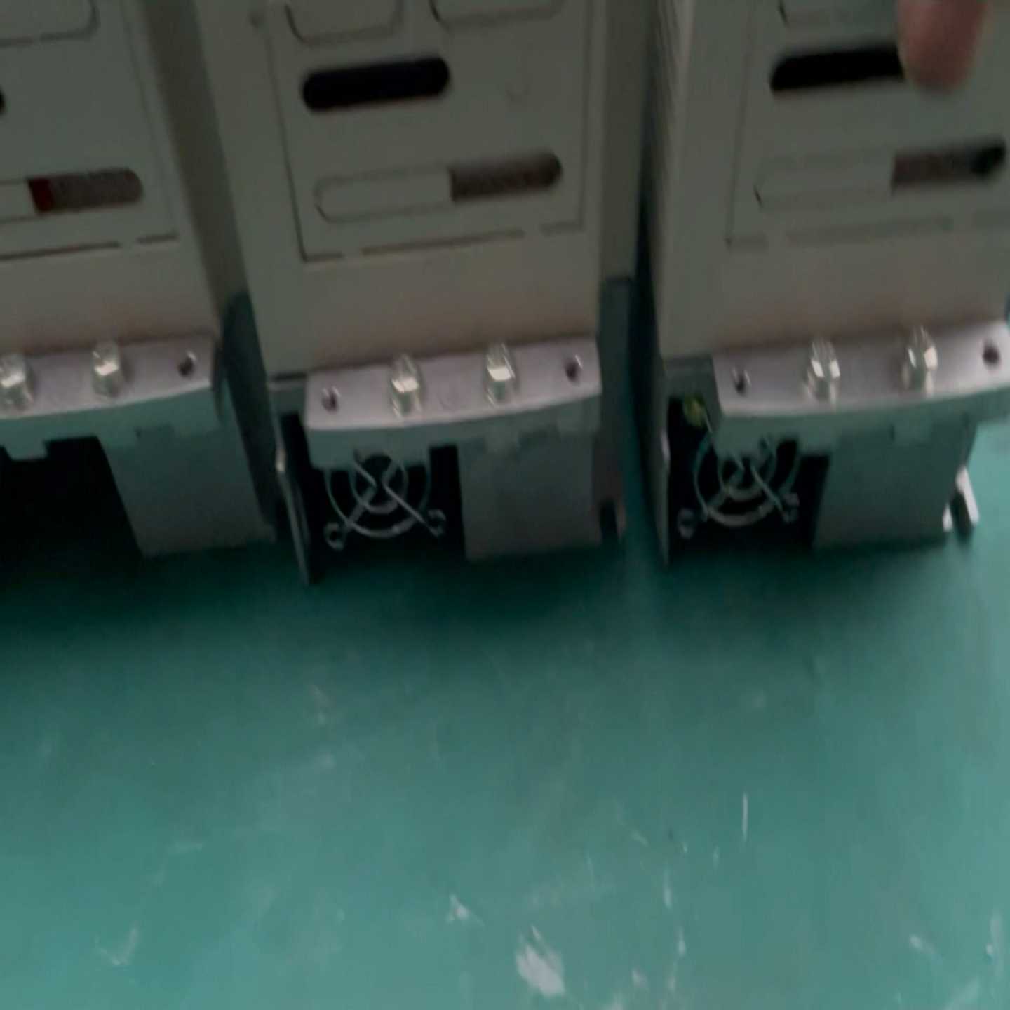 东芝VFS91-2002PM-AN（1）清理仓库货一共4个--议价商品