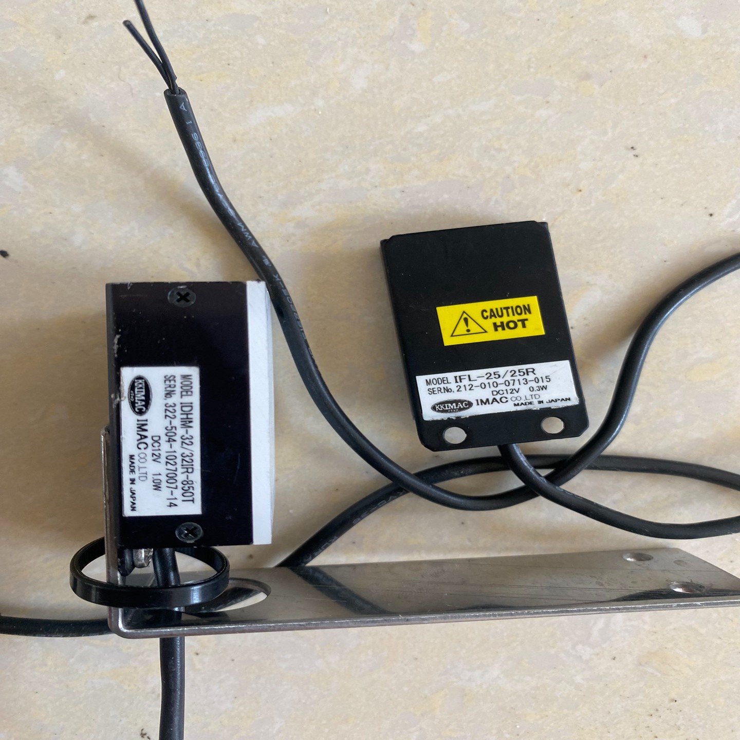 询价~KKIMAC 光幕两个 标签的两个价格。