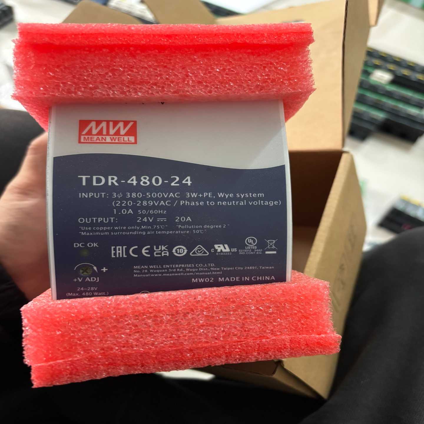 明伟电源TDR480-24，实物图片，成色非常漂亮，非全新，--议价商
